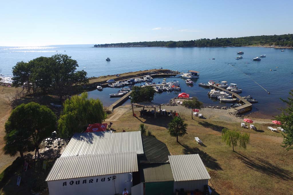 Aquarius mini marina Porec fast food air view